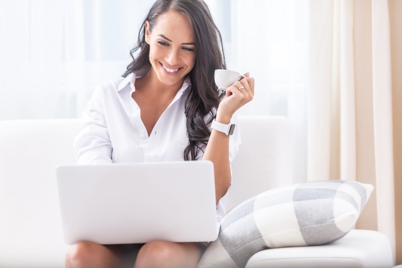 woman working on laptop